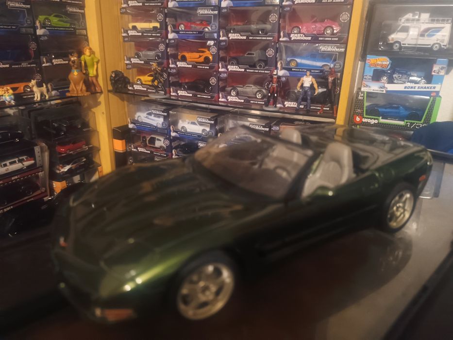 Miniaturas escala 1/18