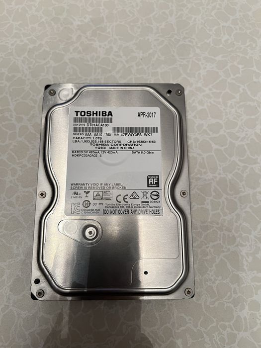 Жорсткий диск Toshiba 1.0TB