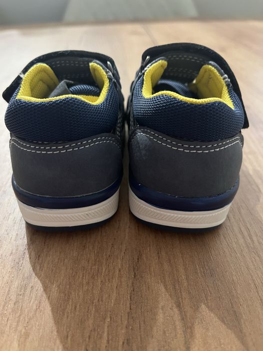 Buty dziecięce Geto r. 22 jak nowe