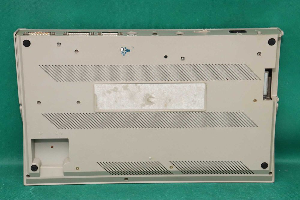 Zabytek sprzed lat komputer ATARI 1040ST
