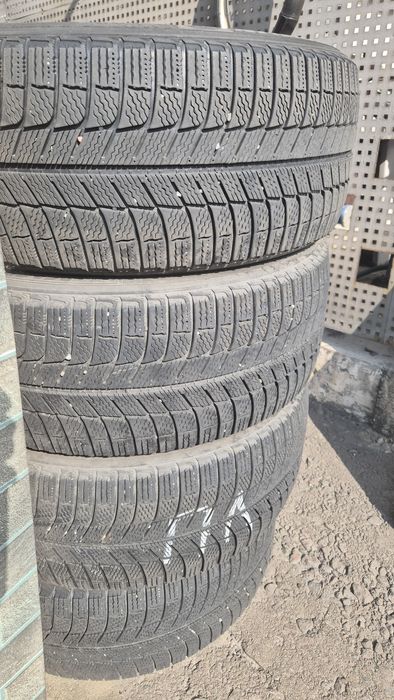 Michelin 235 55 17