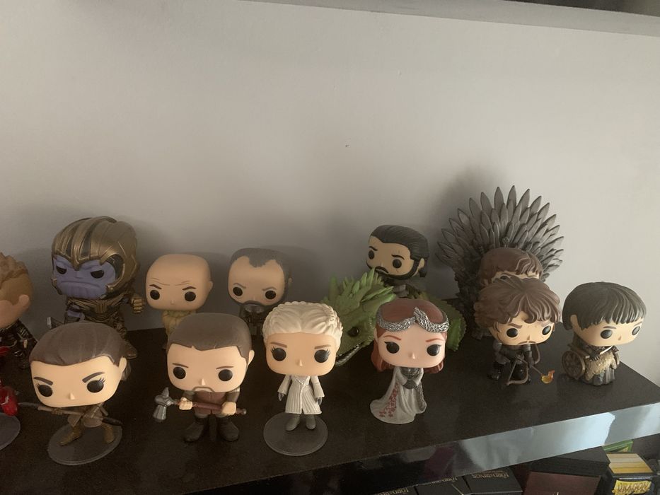 10 funkos pop Game pf thrones com caixas
