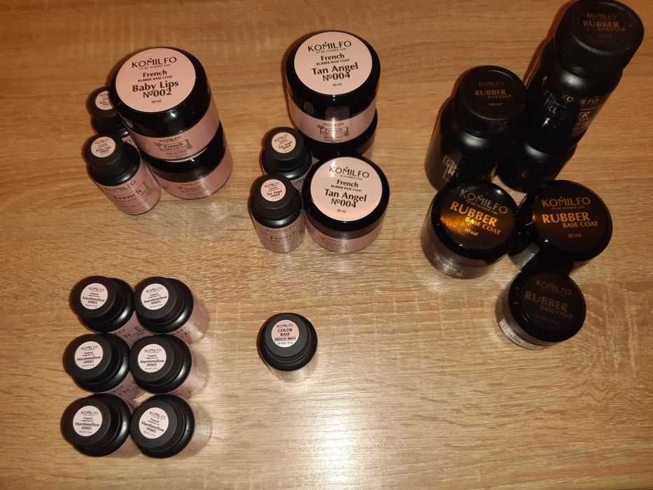 KOMILFO French rubber base 004 30ml