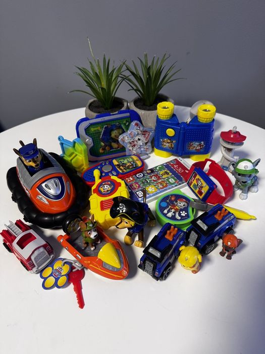 Іграшки щенячий патруль