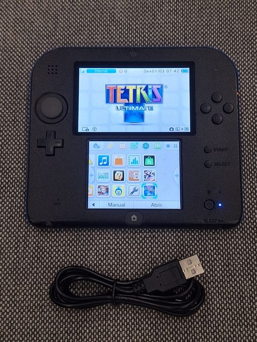 Nintendo 2DS com loja para instalar jogos e cartão de 64GB