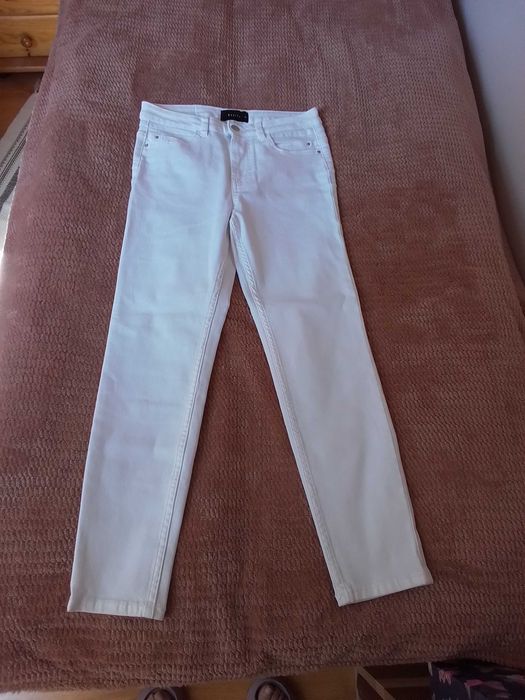 Jeansy damskie skinny Mohito