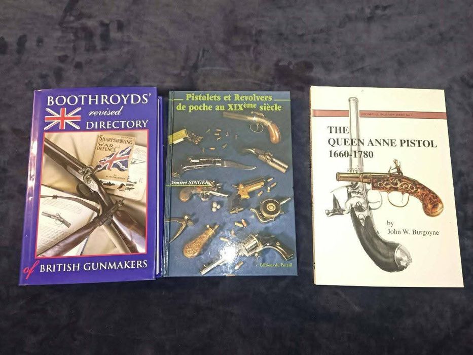 3 livros para colecionadores de armas de fogo antigas - Pistolas