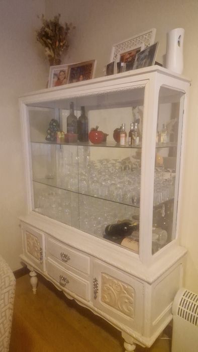 Cristaleira vintage