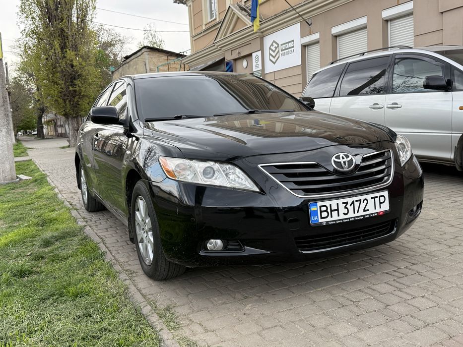 Продам Toyota Camry 40