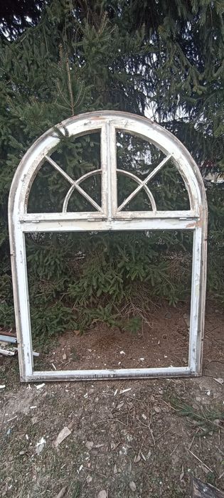 Stare okno drewniane