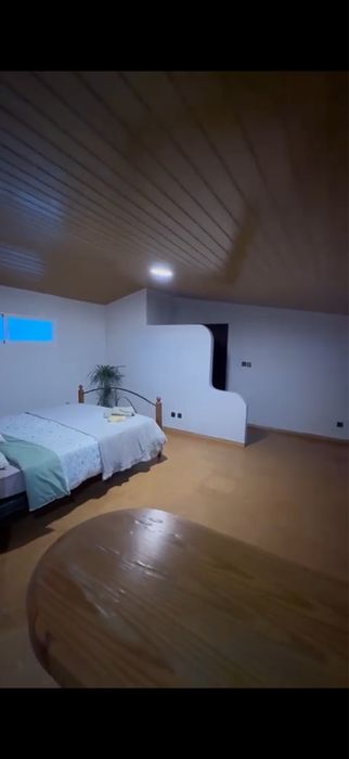 Arrenda/aluguel - Estudio Vieira de Leiria