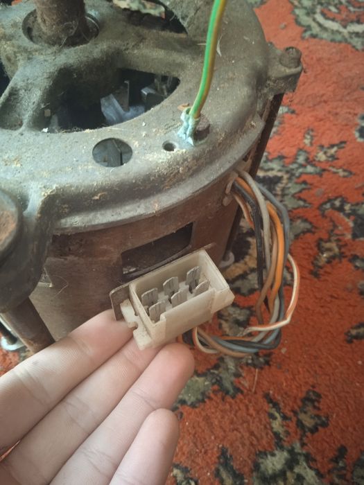 Продається, двигун до пральної машинки 2500