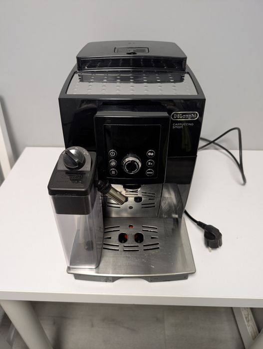 Ekspres DeLonghi Magnifica S Smart ECAM23.260.B Cappuccino Smart