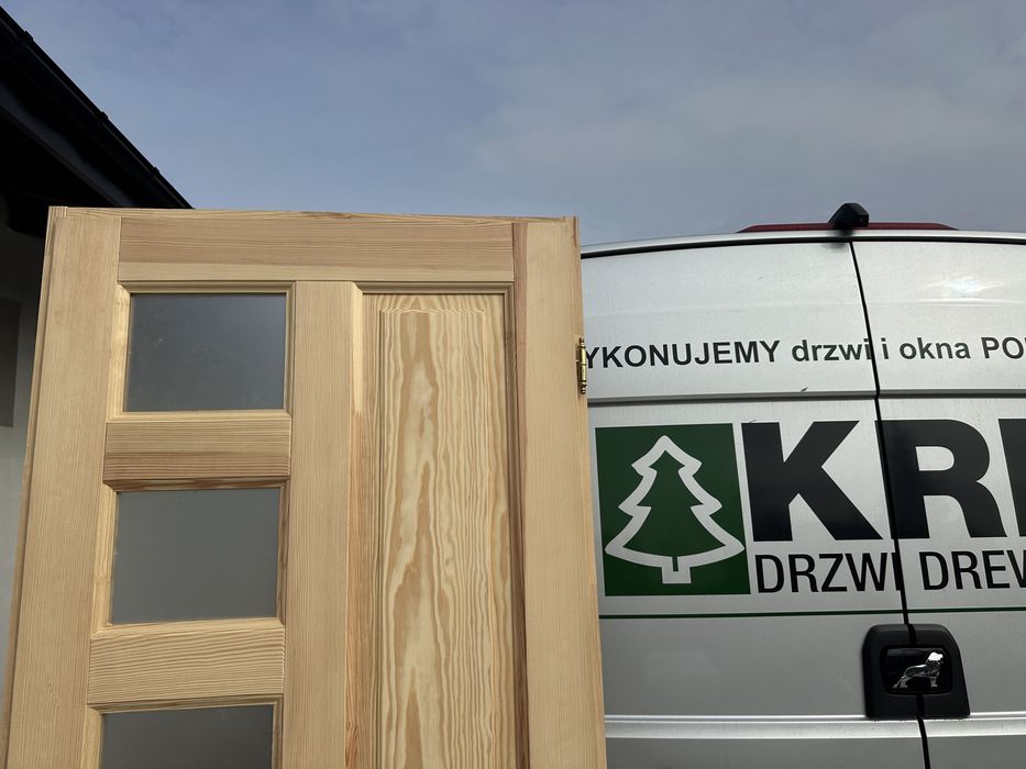 Drzwi lite drewniane sosnowe od ręki 85x202 na wymiar cała Polska i Ue