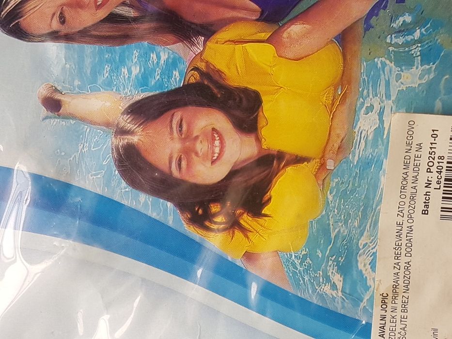 Por estrear Colete boia crianca