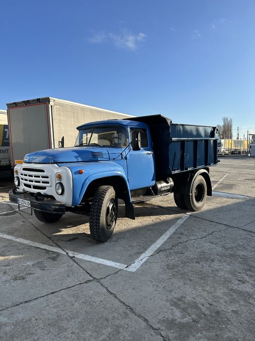 Песок, щебень, бут,отсев,вывоз строительного мусора,услуги спецтехники