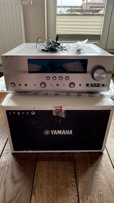 Amplituner Yamaha RX-V861