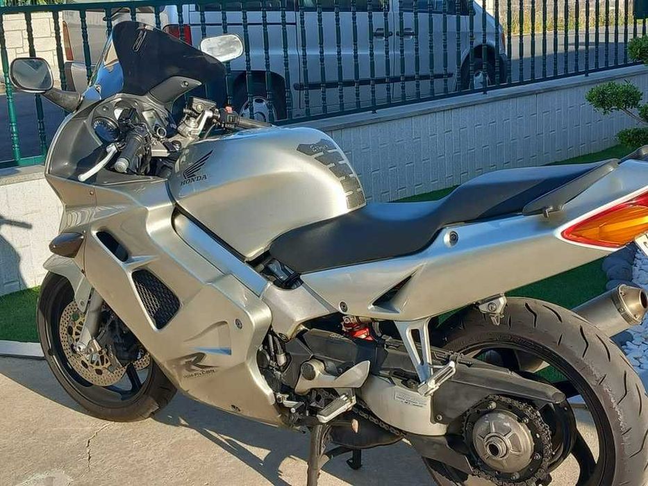 Mota Honda VFR 800