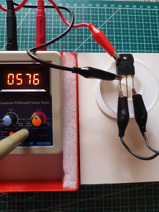 Продам транзистор BU941ZP для ЭБУ.