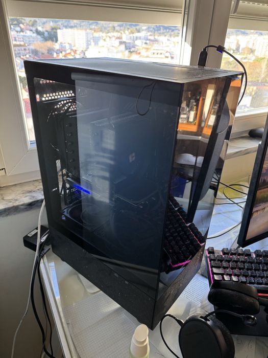 Pc gaming  4070 super r7 7800x3d