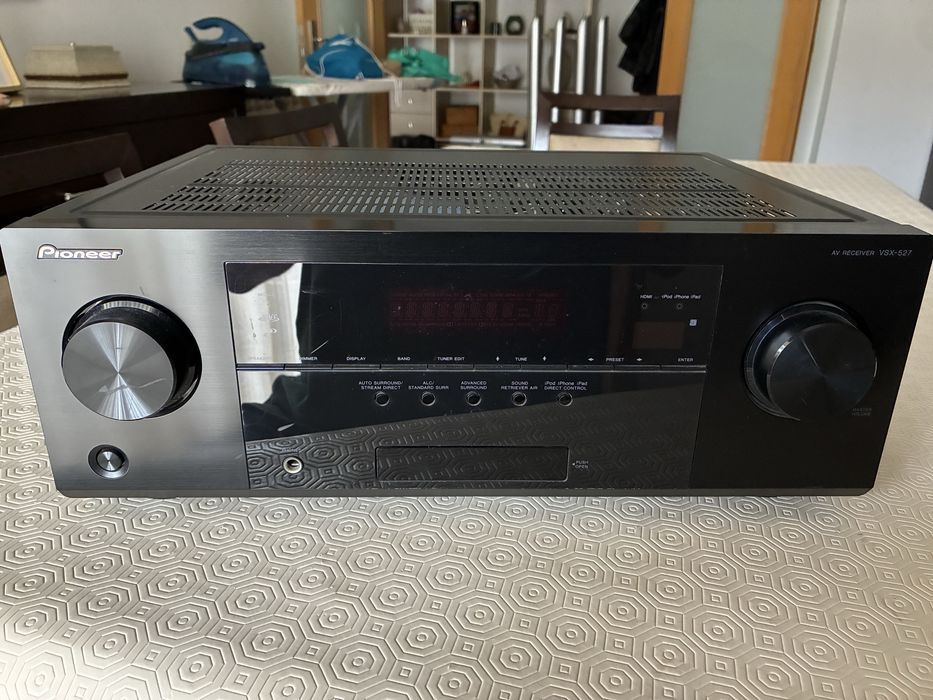 Amplificador Pioneer AV  Receiver VSX-527