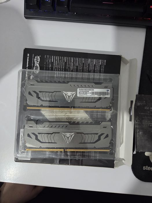 Patriot Viper Steel 4400MHz  16GB(2x8GB)OC 3800MHz CL14_28_34_250