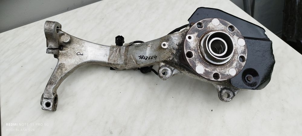 Zwrotnica Prawa Przód Audi S6 4.2 Quattro 340 KM Części Blask Gołdap