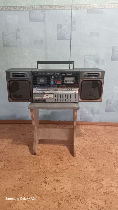Магнитола Sharp 800