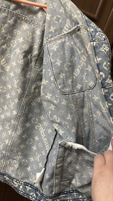 Джинсова куртка Supreme Louis Vuitton