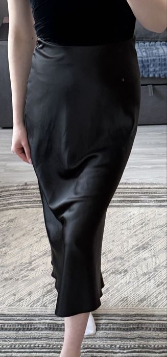 Атласна спідниця Zara