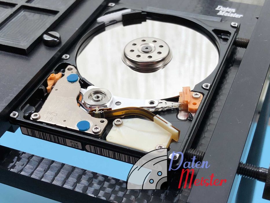 Восстановление данных из HDD, SSD, флешек, смартфонов, и RAID