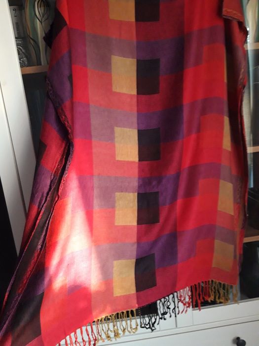 Duży kolorowy szal Tatuum