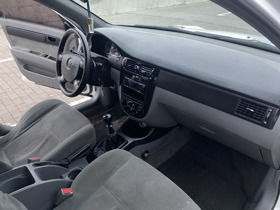 Шевролет Лачетті !!!