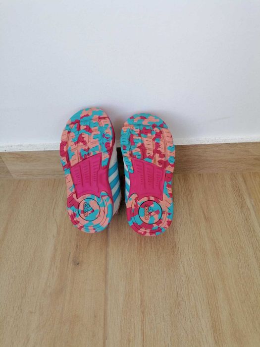 ADIDAS Sapatilhas com pelo da Disney nº30 - USADAS - Portes Incluídos