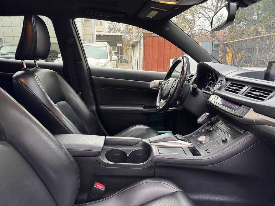 Lexus CT Hybrid 2016