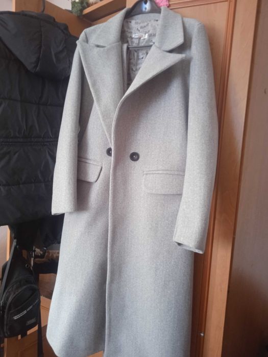 Продам весняне пальто ,нове.