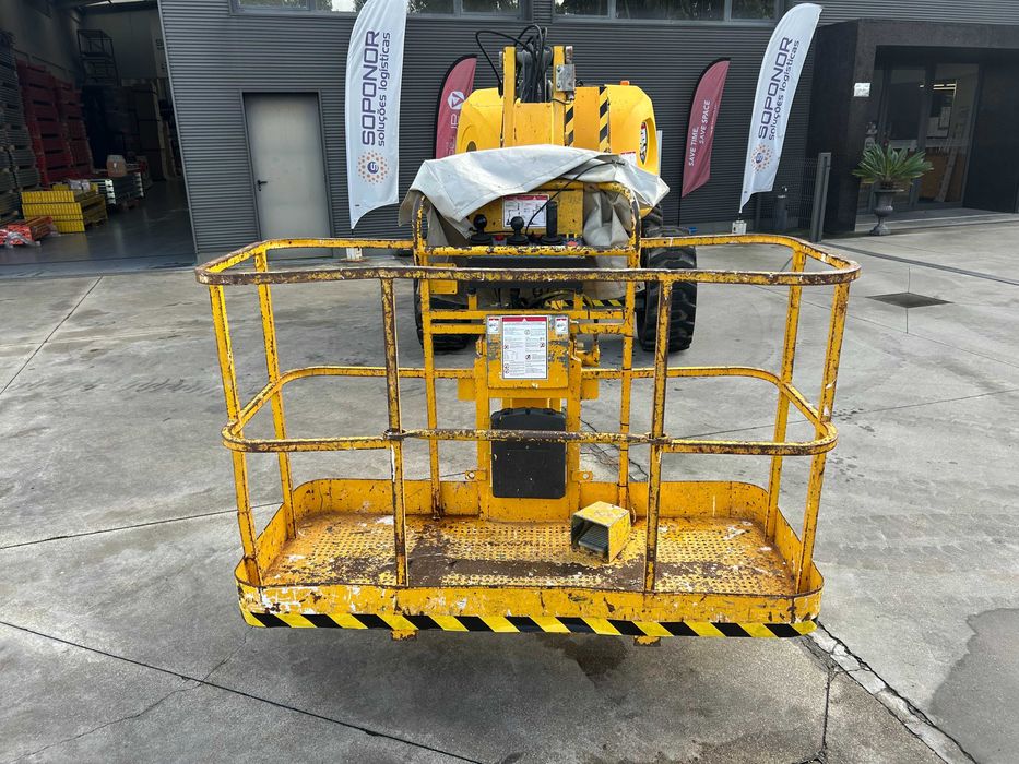 Plataforma Articulada Haulotte HA16PXNT Diesel