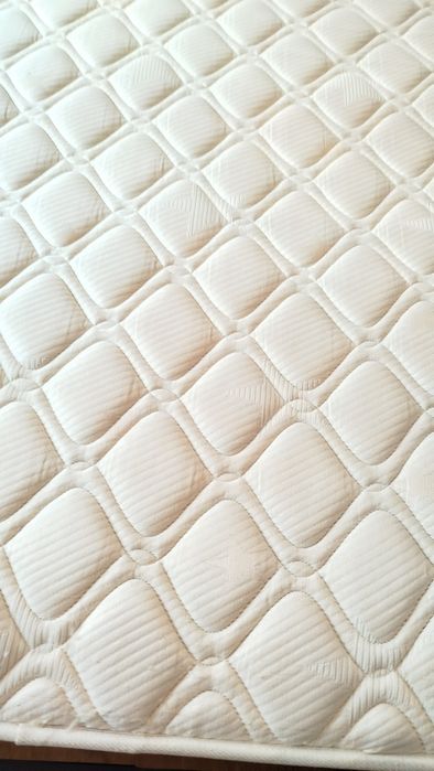 Cama de casal King size