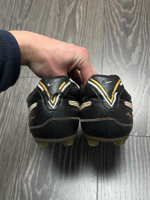 Nike tiempo ronaldinho чоловічі шкіряні копки бутси вінтажні футбольні