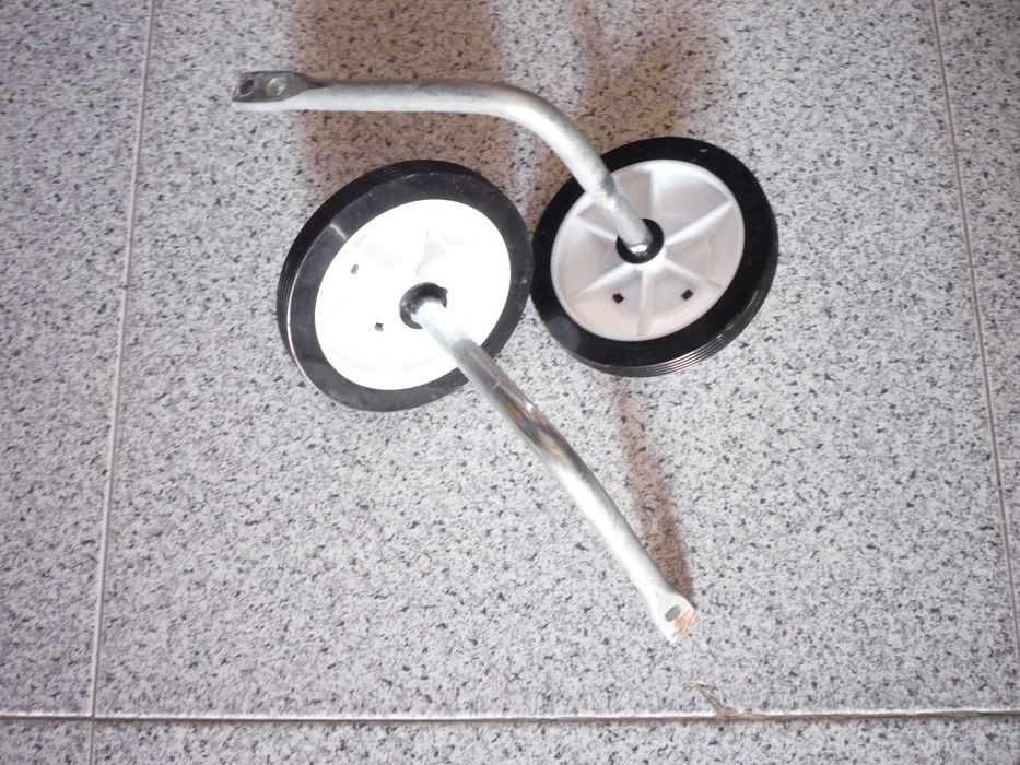 apoios para bicicleta de criança