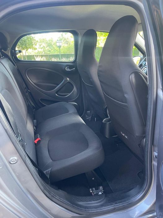 Smart Forfour caixa automática