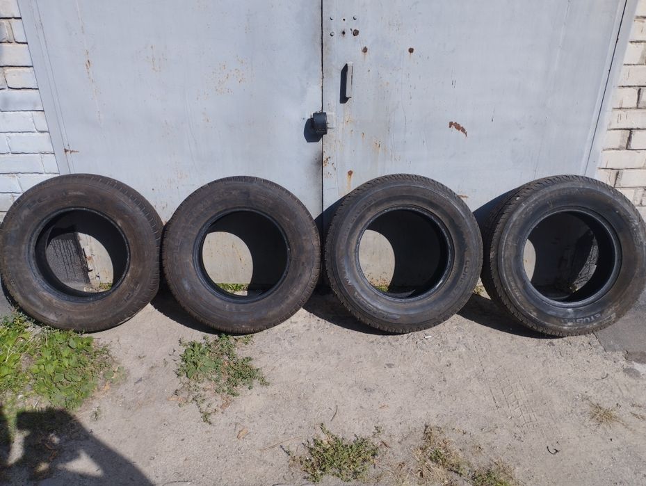 Продам комплект летних шин NEXEN 255/65 R-16