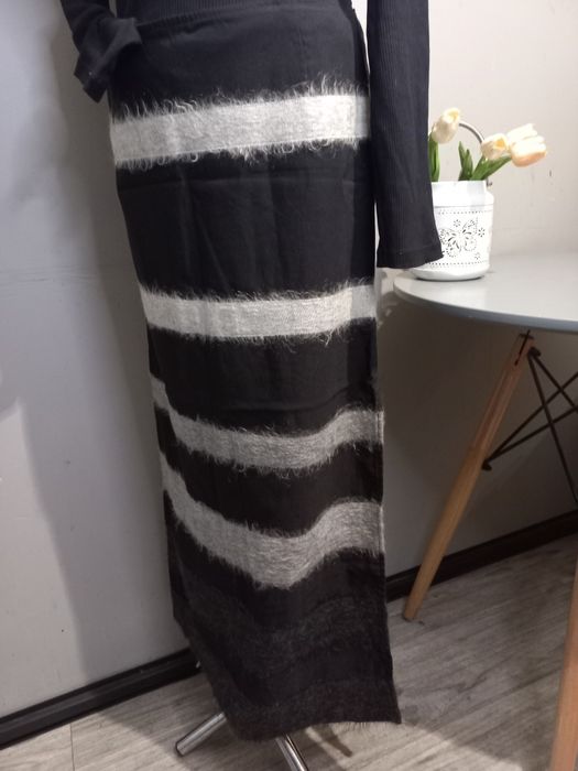 Spódnica maxi Mochino .L. Stan idealny