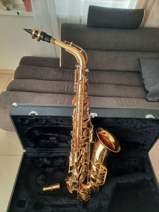 Saksofon Jupiter JAS 567