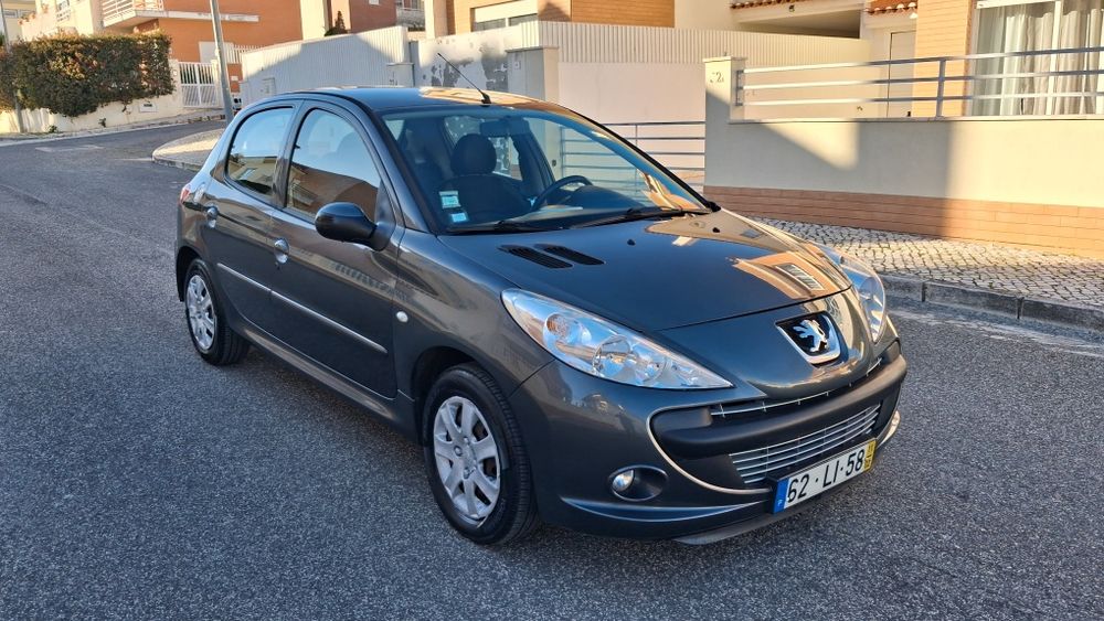 Peugeot 1.1 2011
