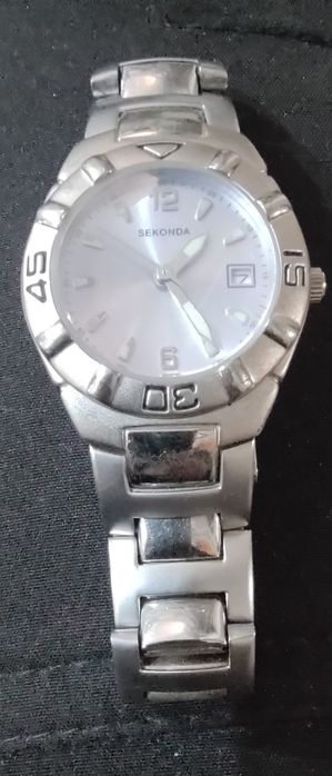 Наручний годинник — Sekonda