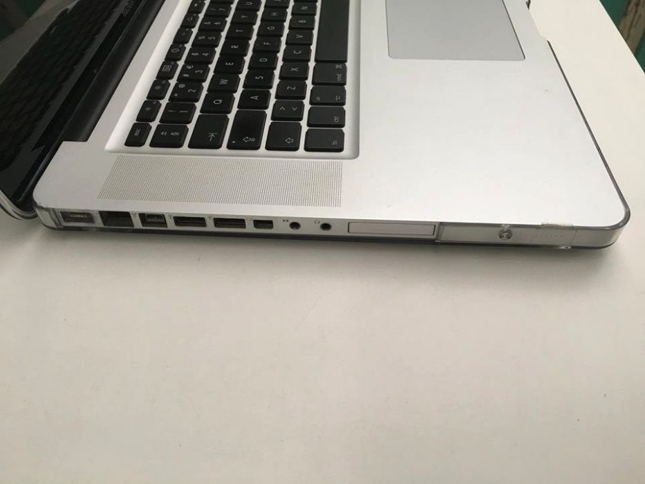 Macbook Pro-Late-2008-Principio 2009 Usado como Novo