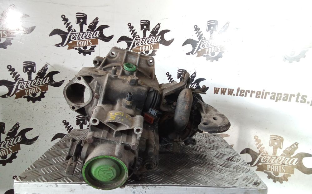 CAIXA DE VELOCIDADES VW GOLF 3 1.8I REF: APW