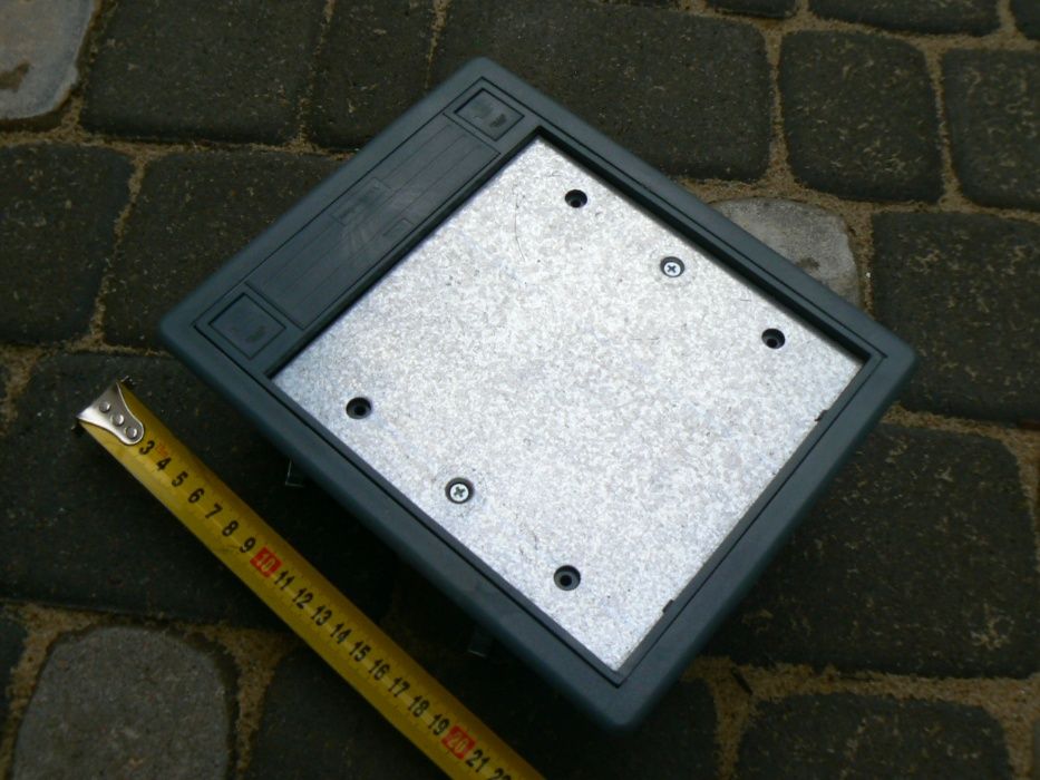 Люк универсальный Simon Connect на 6