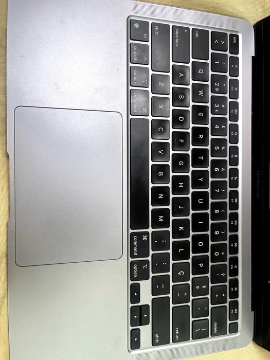MacBook AIR 2020 M1